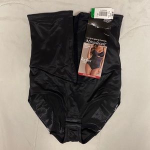 BLACK MIRACLESUIT w/ tags